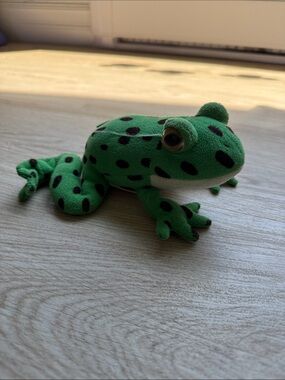 Wild Republic Northern Leopard Frog Stuffed Animal with Sound – 5″
